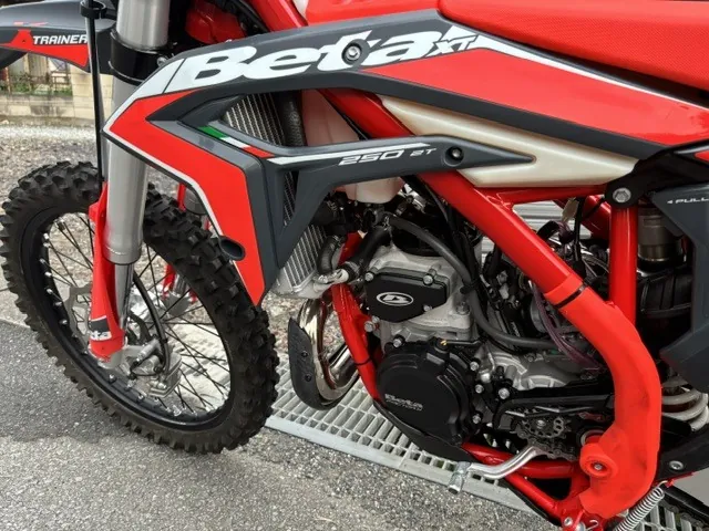 Beta X-Trainer 250LD 2025, фото 8