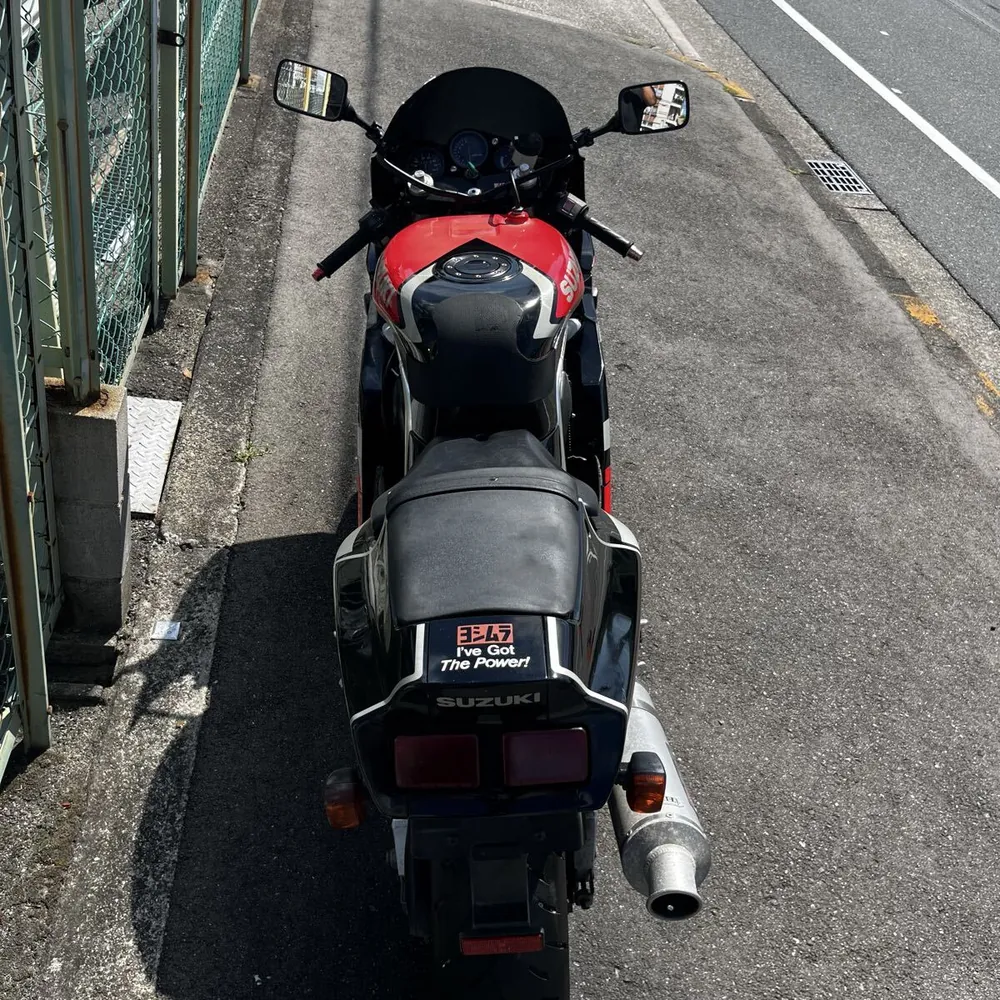 Suzuki GSX-R400R 1993, фото 10