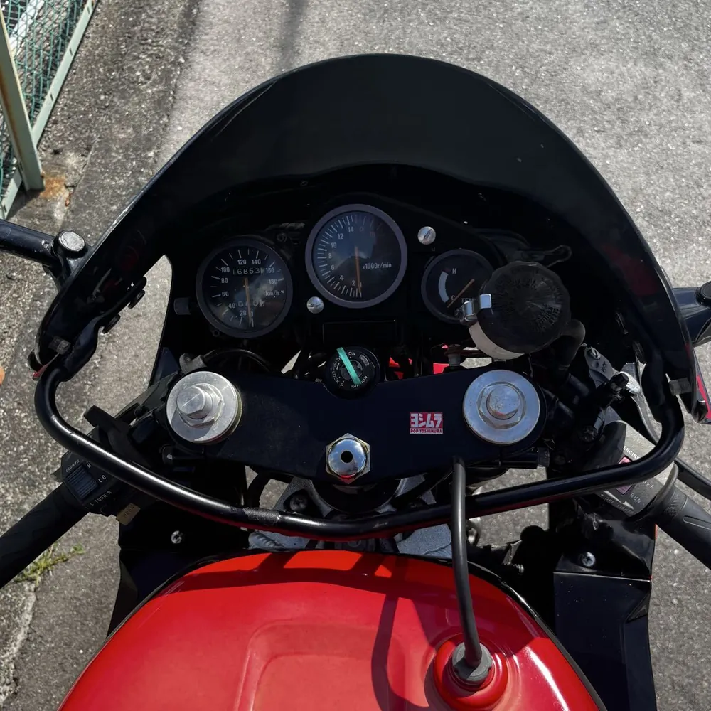 Suzuki GSX-R400R 1993, фото 2