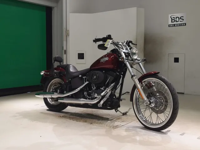 Harley-Davidson FXSTB1450 2004, красный, фото 3