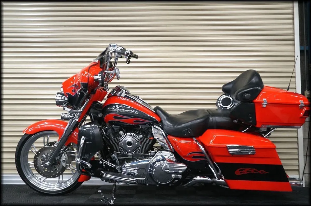 Harley-Davidson FLHTCUSE 2009, фото 4