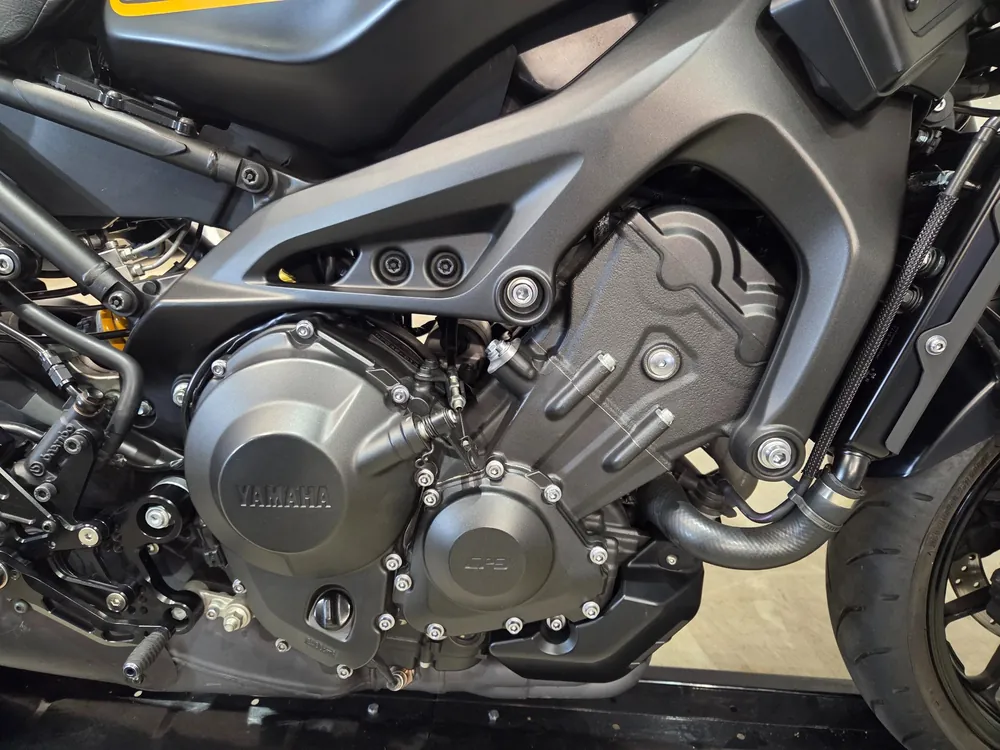 Yamaha XSR900 2016, maddo black, фото 18
