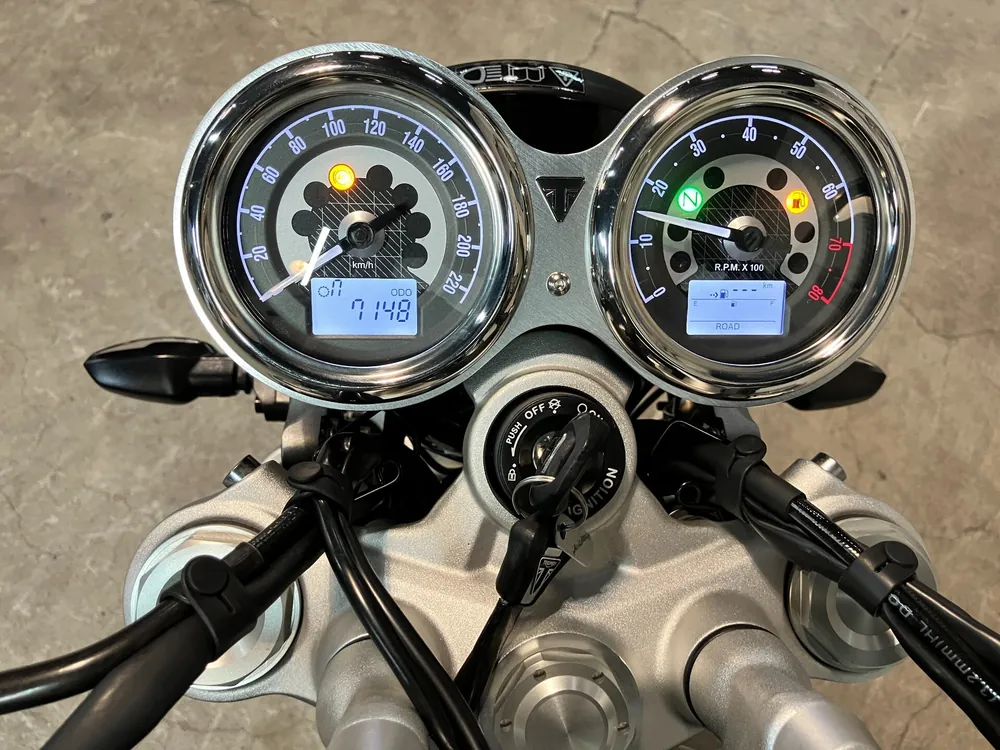 BMW S1000R 2024, чёрный, w red, фото 3