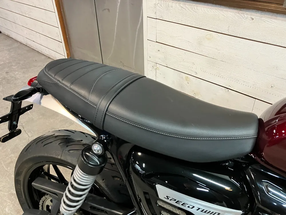 BMW S1000R 2024, чёрный, w red, фото 4
