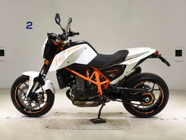 KTM 690 DUKE R 2013, white | black, фото 2