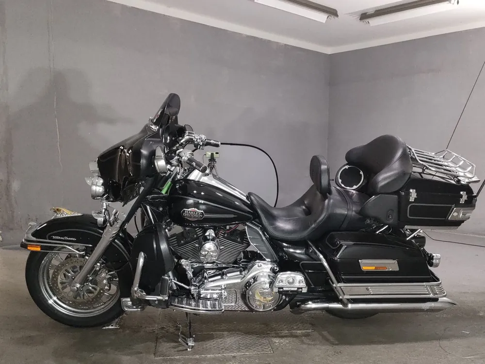 Harley-Davidson FLHTCU1580 2008, чёрный, фото 2