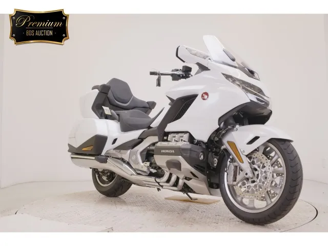 Honda GL1800 2026, белый, фото 3