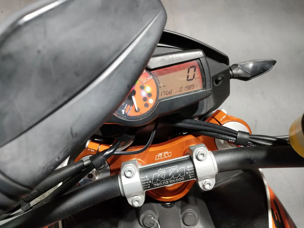 KTM 690 DUKE R 2014, белый, фото 5
