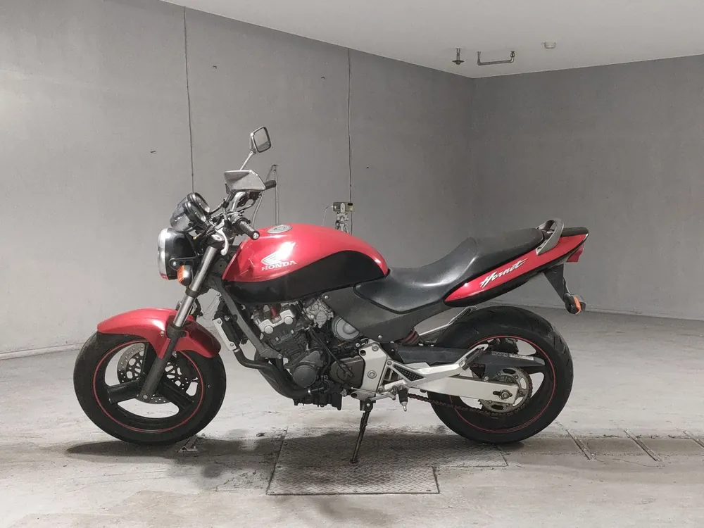 Honda Hornet 250, black/red, фото 2