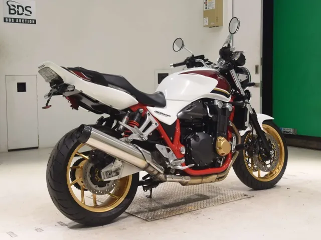 Honda CB1300 2022, white | red, фото 5