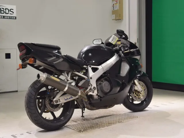 Honda CBR900RR 1996, чёрный, фото 5
