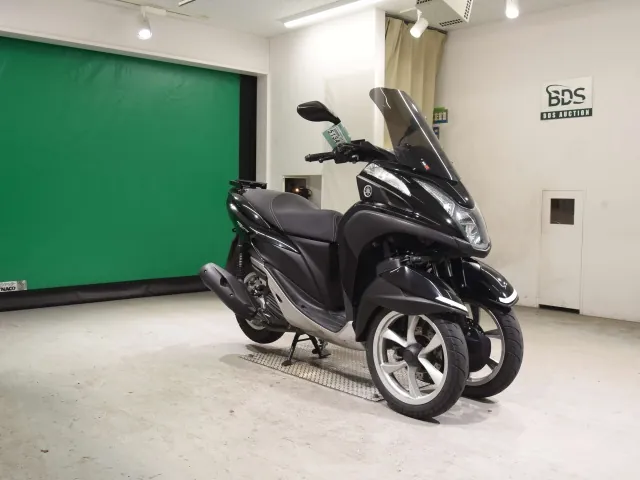 Yamaha Tricity 125, чёрный, фото 3