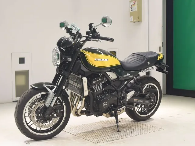 Kawasaki Z900RS 2023, жёлтый, фото 4