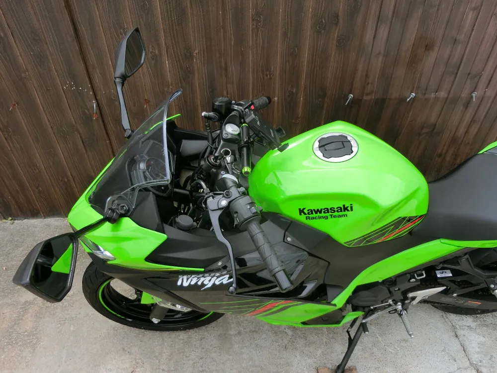 Kawasaki Ninja 400 2024, фото 8