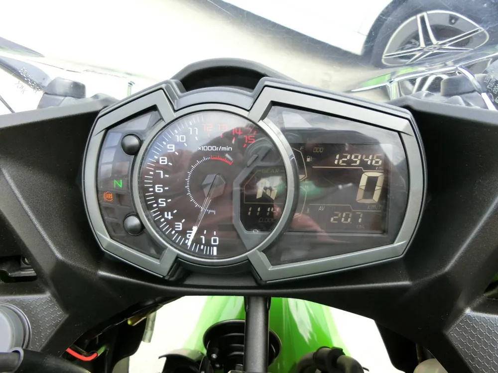 Kawasaki Ninja 400 2024, фото 10