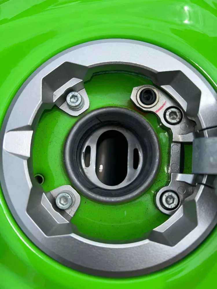 Kawasaki Ninja 400 2024, фото 2