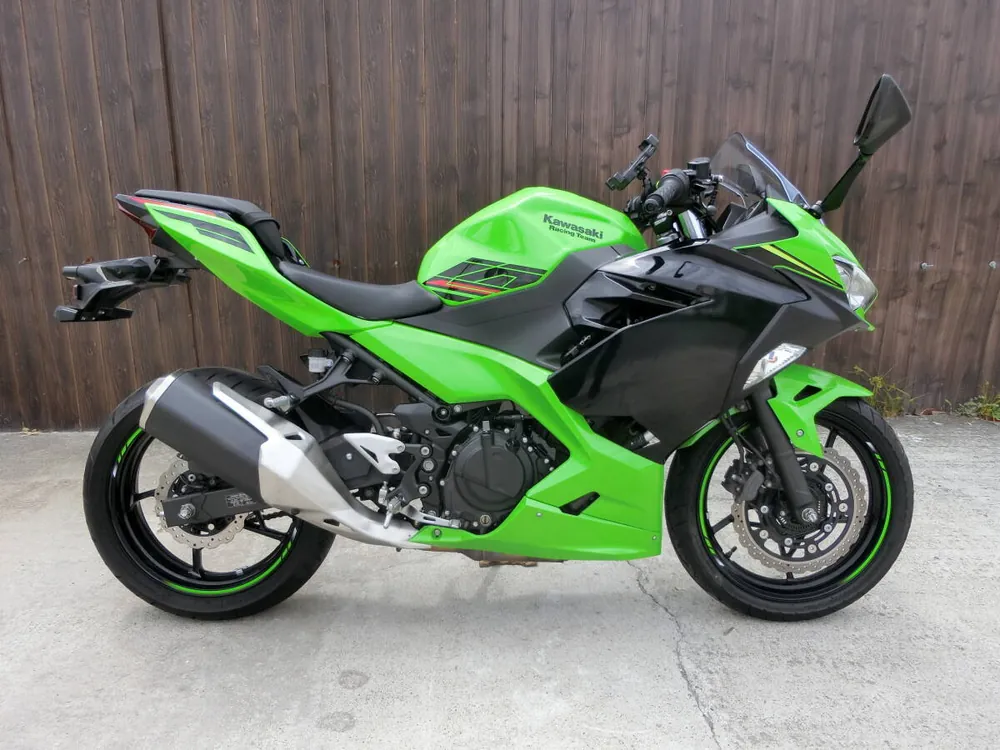 Kawasaki Ninja 400 2024, фото 3