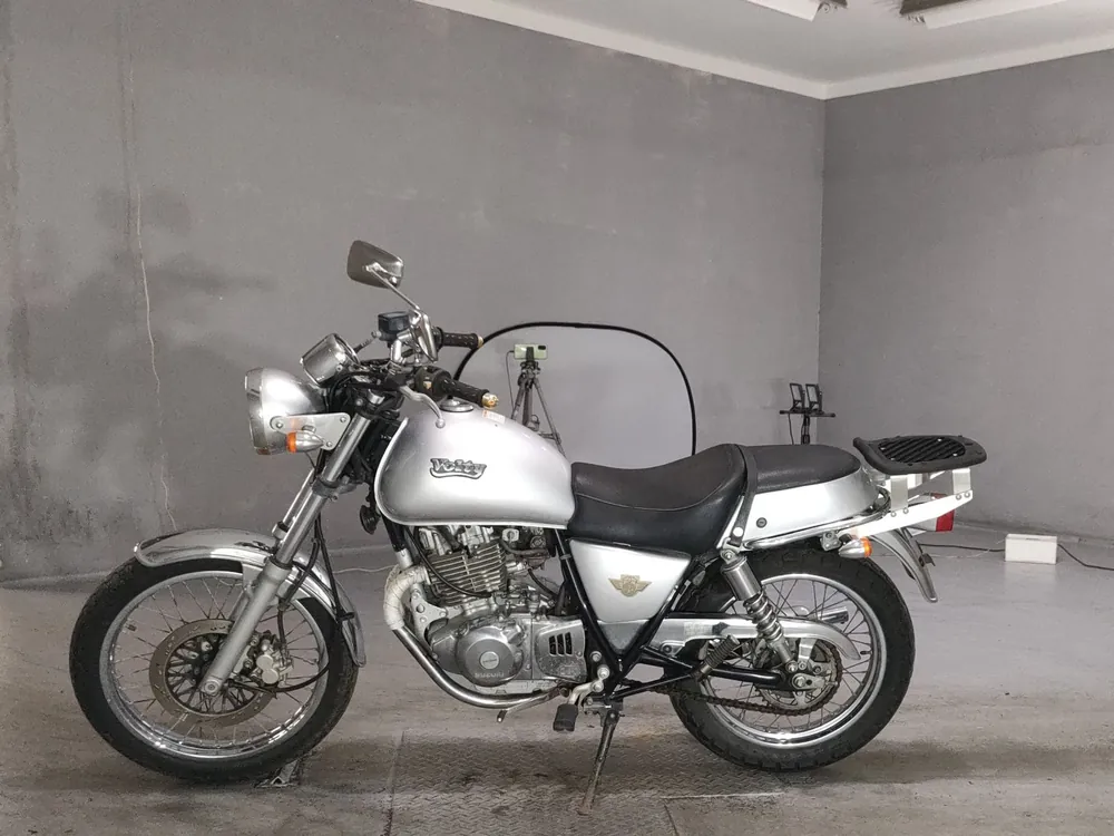 Suzuki Grass Tracker, серебристый, фото 2