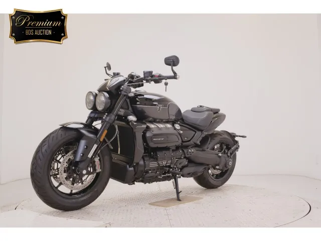 Triumph ROCKET III STORM R 2026, чёрный, фото 4