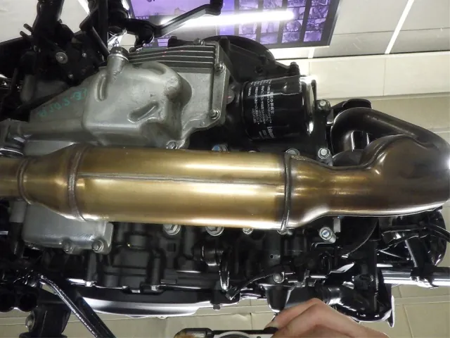 Kawasaki Eliminator 400SE 2024, серый, фото 7