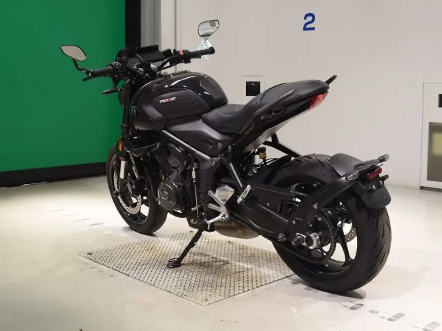 Triumph Trident 660 2021, чёрный, фото 6
