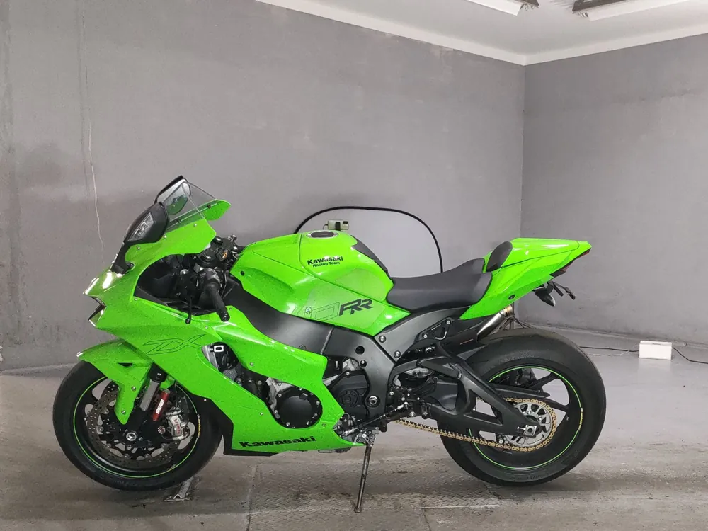 Kawasaki Zx-10Rakrt 2021, зелёный, фото 2