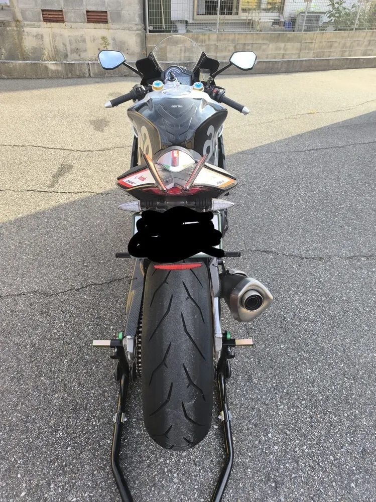 Aprilia RSV4 RF 2016, фото 5