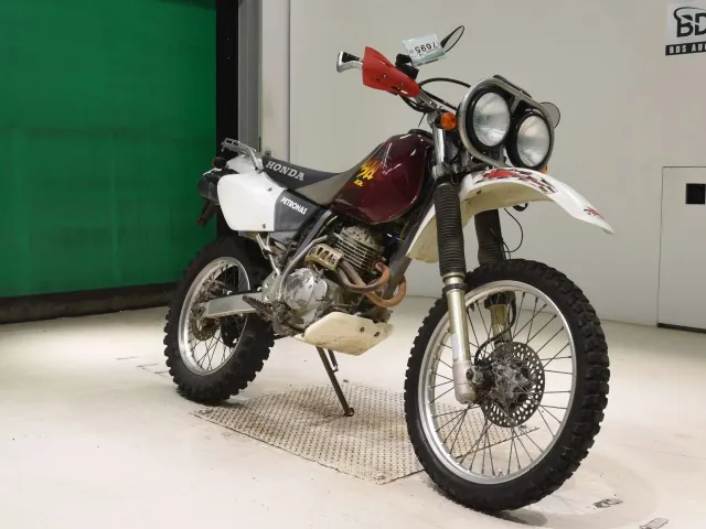 Honda XR250, красный, фото 3