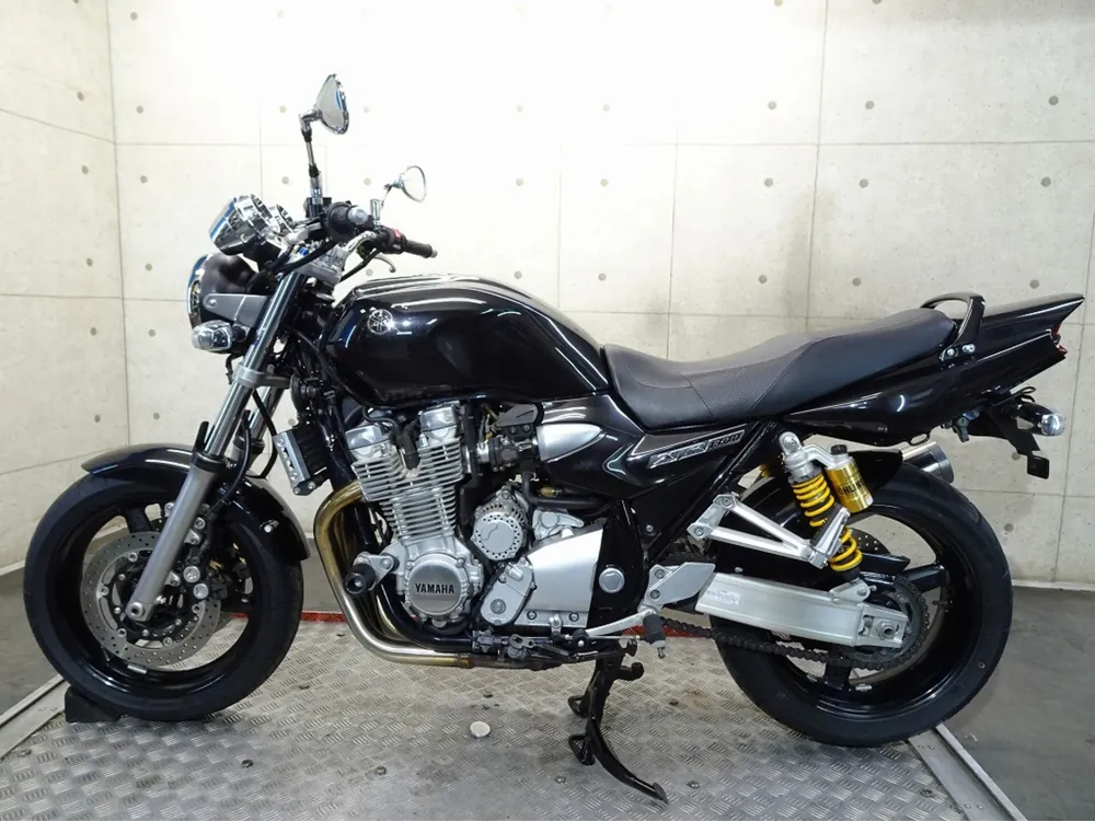 Yamaha XJR1300 2007, чёрный, фото 2