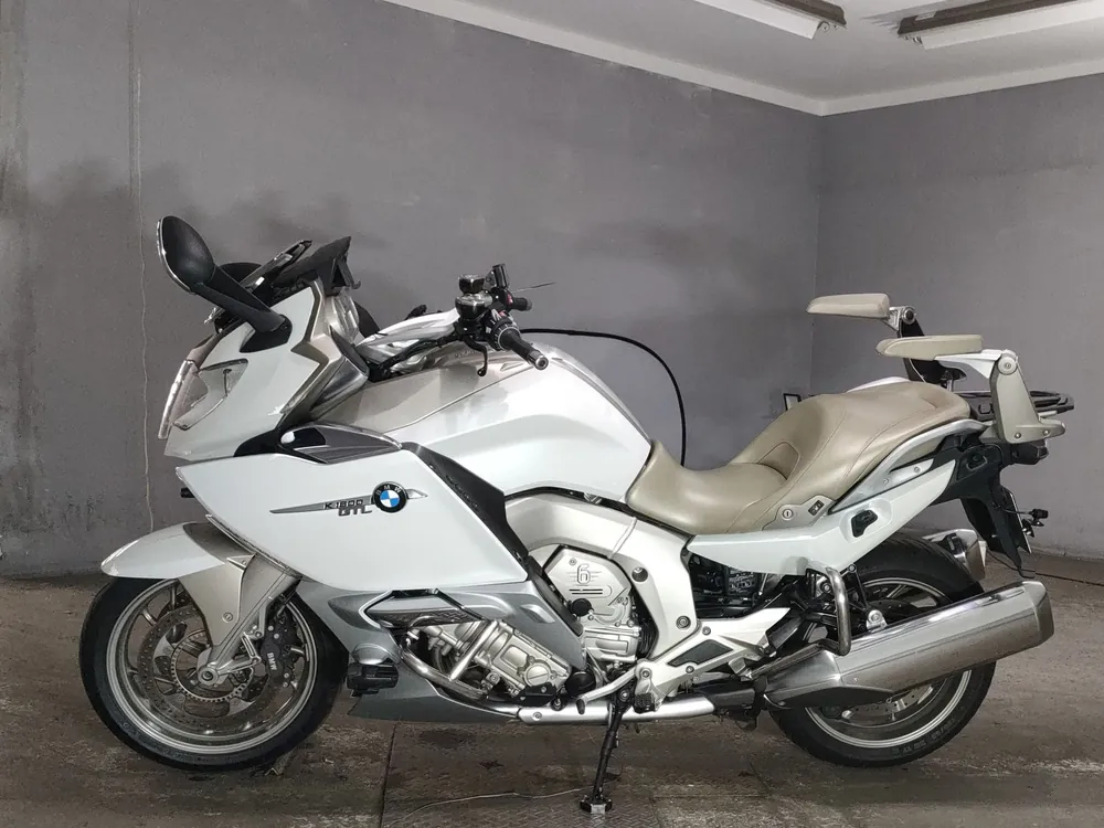 BMW K1600GTL EXCLUSIVE 2015, белый, фото 2