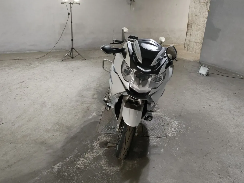 BMW K1600GTL EXCLUSIVE 2015, белый, фото 3