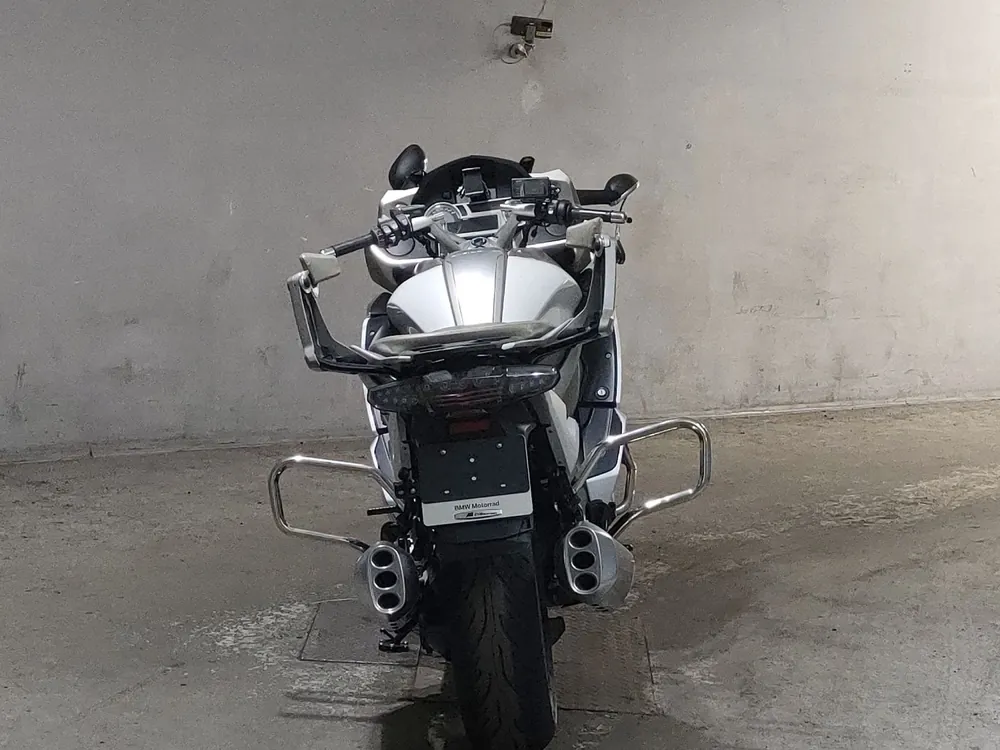 BMW K1600GTL EXCLUSIVE 2015, белый, фото 4