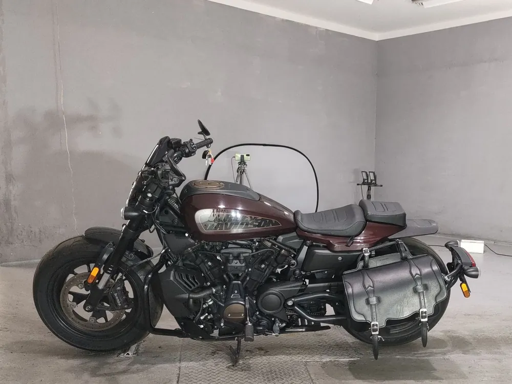 Harley-Davidson RH1250S 2022, красный, фото 2