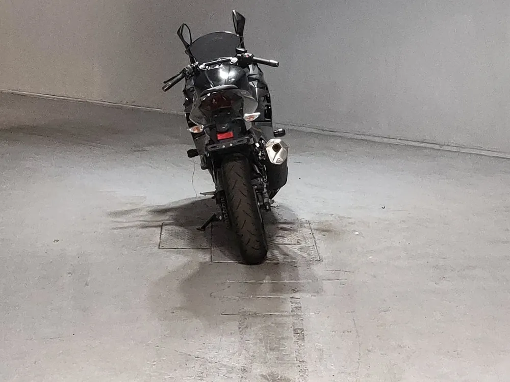 Kawasaki Ninja 400 2021, black/gray, фото 4