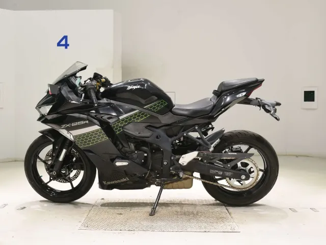 Kawasaki Ninja ZX-25R, gunmetal, фото 2