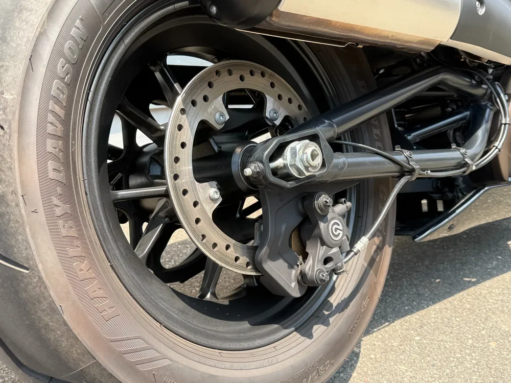 Harley-Davidson RH1250S 2022, белый, фото 16