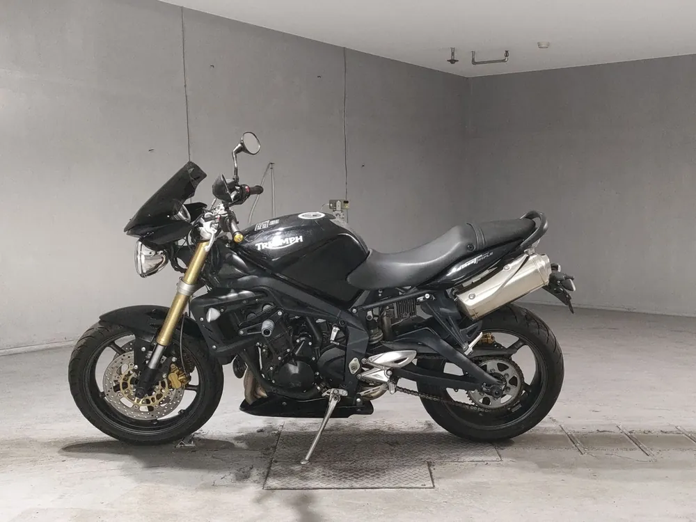 Triumph Street Triple 2007, чёрный, фото 2