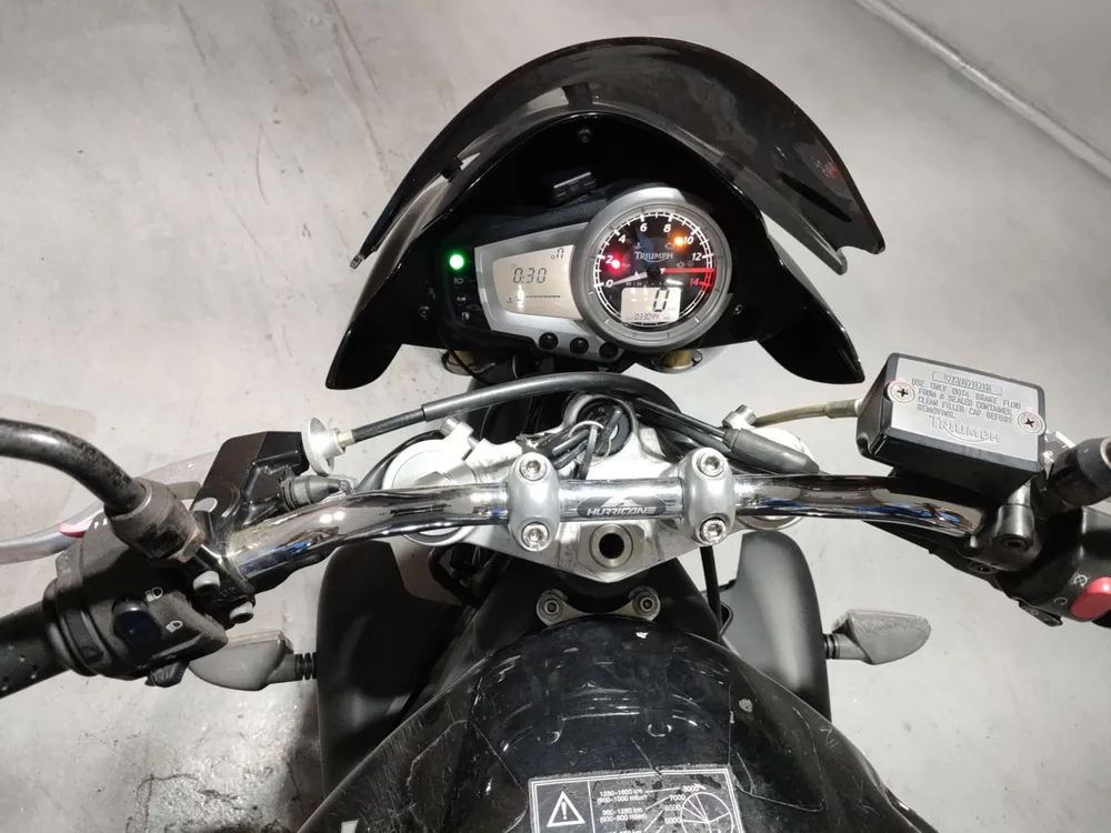 Triumph Street Triple 2007, чёрный, фото 5