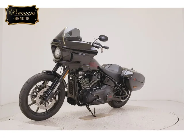 Harley-Davidson FXLRST1920 2026, чёрный, фото 4