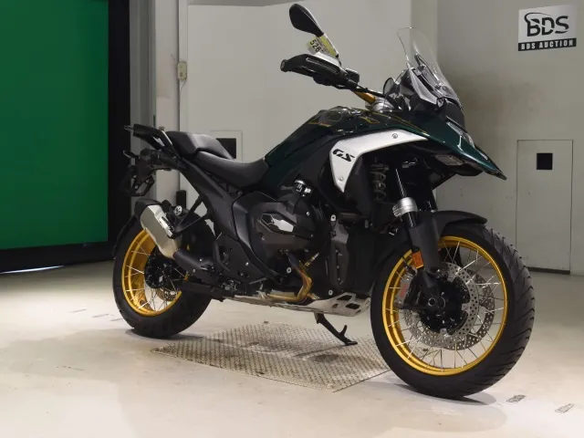BMW R1300GS 2024, зелёный, фото 3