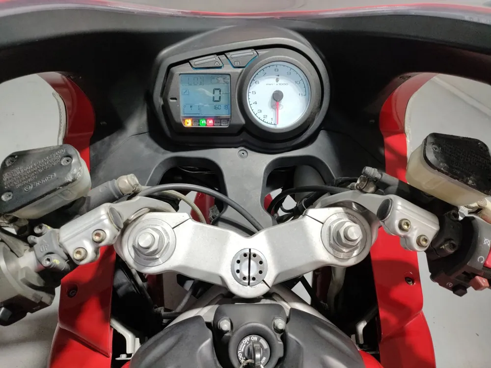 Ducati St3 2005, красный, фото 5