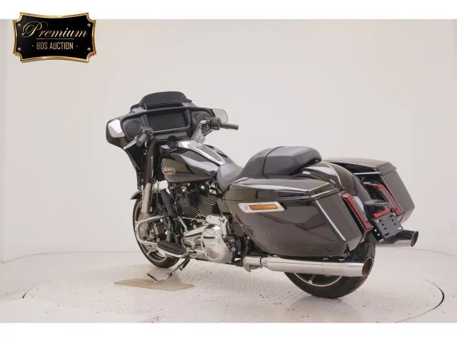Harley-Davidson FLHX1920 2025, чёрный, фото 6
