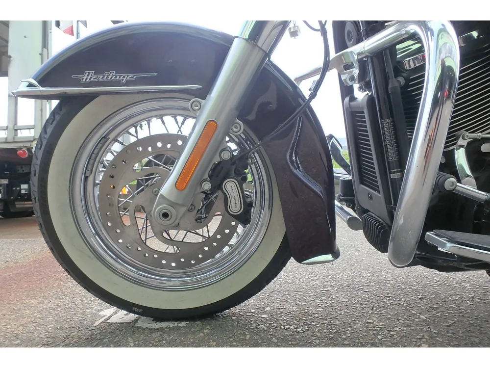 Harley-Davidson FLHC1340 2021, w red / white, фото 15