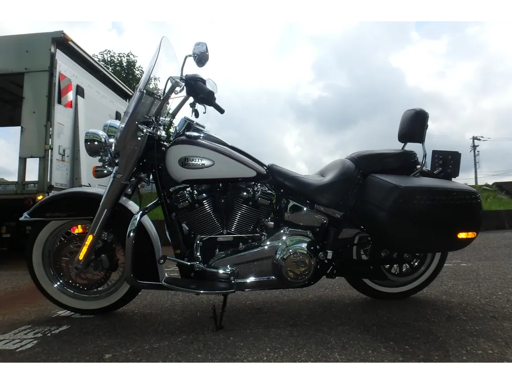 Harley-Davidson FLHC1340 2021, w red / white, фото 17