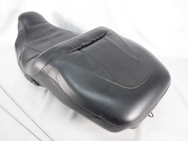 Harley-Davidson FLHTCU1580CVO 2008, белый, серебристый, фото 9
