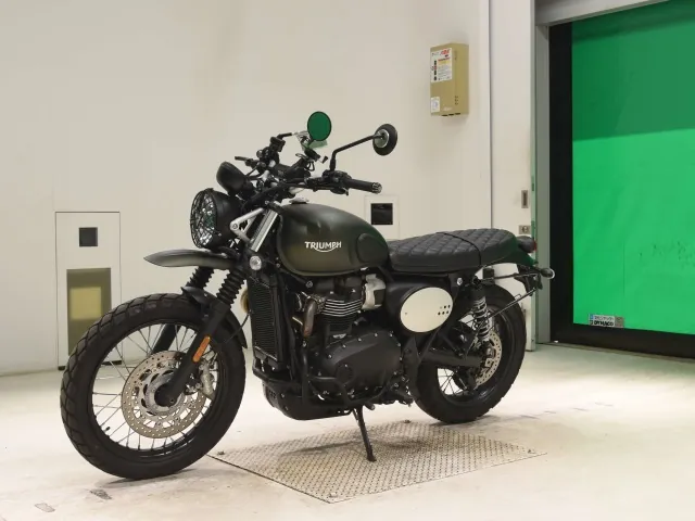 Triumph Scrambler 2023, зелёный, фото 4
