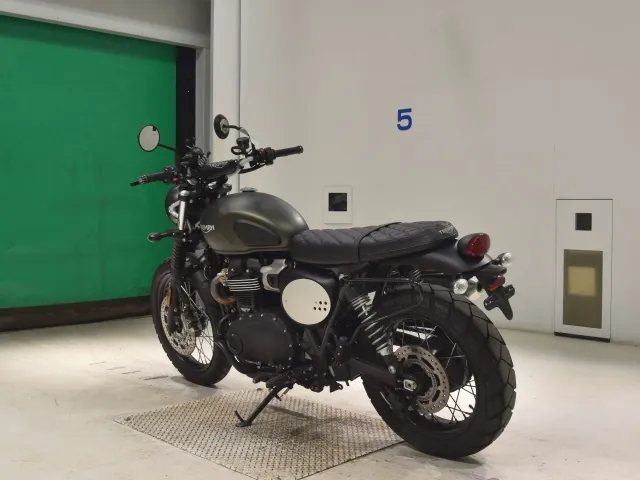 Triumph Scrambler 2023, зелёный, фото 6