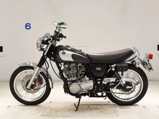 Yamaha SR400 Final Edition Limited 2021, серый, фото 2