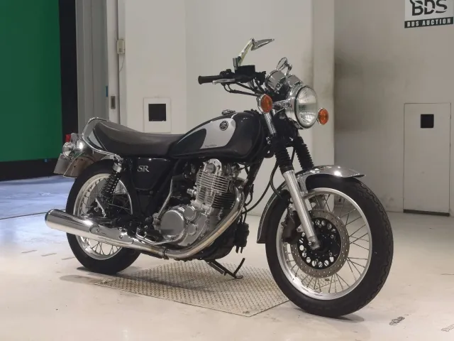 Yamaha SR400 Final Edition Limited 2021, серый, фото 3