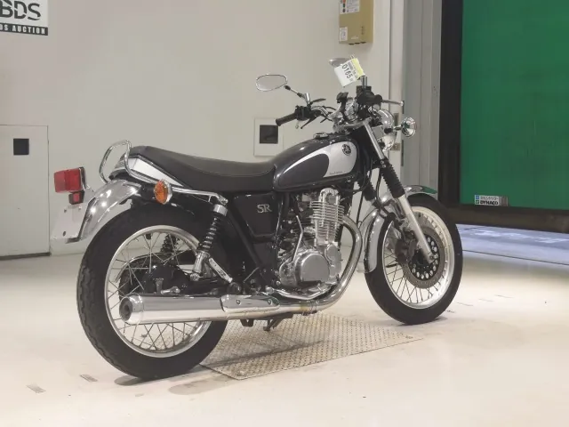 Yamaha SR400 Final Edition Limited 2021, серый, фото 5